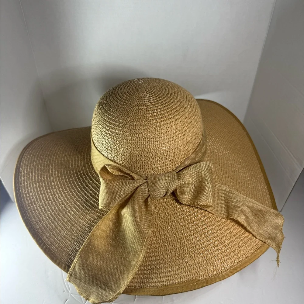 Elegant Tan Wide-Brimmed Hat - Picture 2 of 6